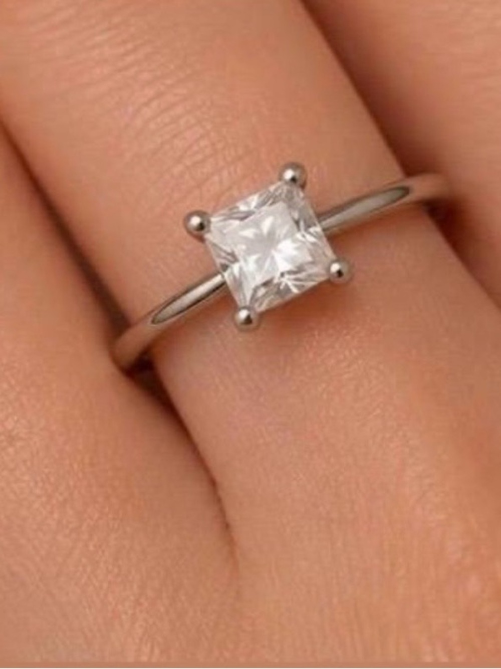 925 Sterling Silver Minimalist Square-Cut Solitaire Ring in Silver